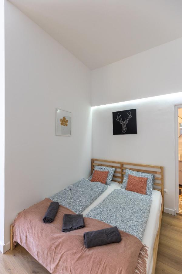 Acacia Apartments Boedapest Buitenkant foto