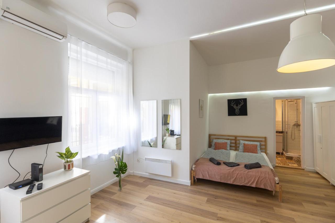 Acacia Apartments Boedapest Buitenkant foto